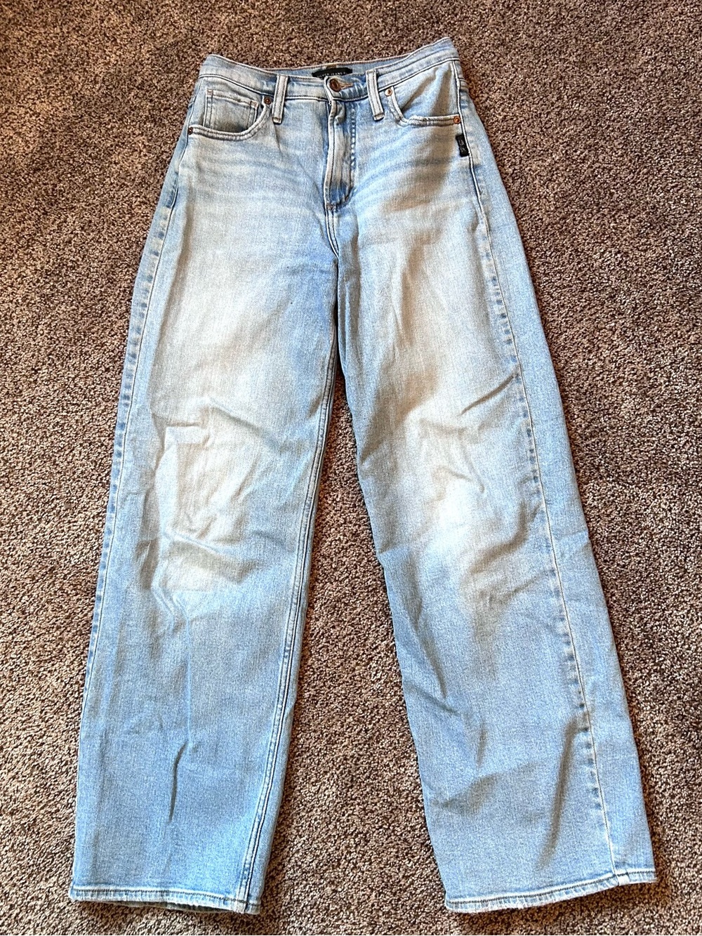 Silver Jeans Highly Derairable Loose Jeans